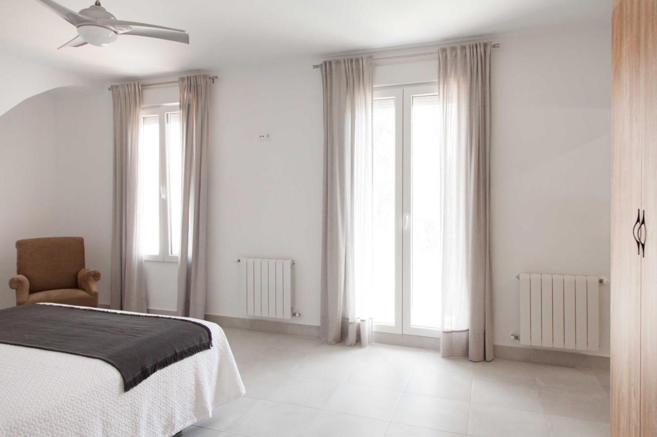 Villa Conchin Casa Junto A Parque Natural Alberic Екстер'єр фото